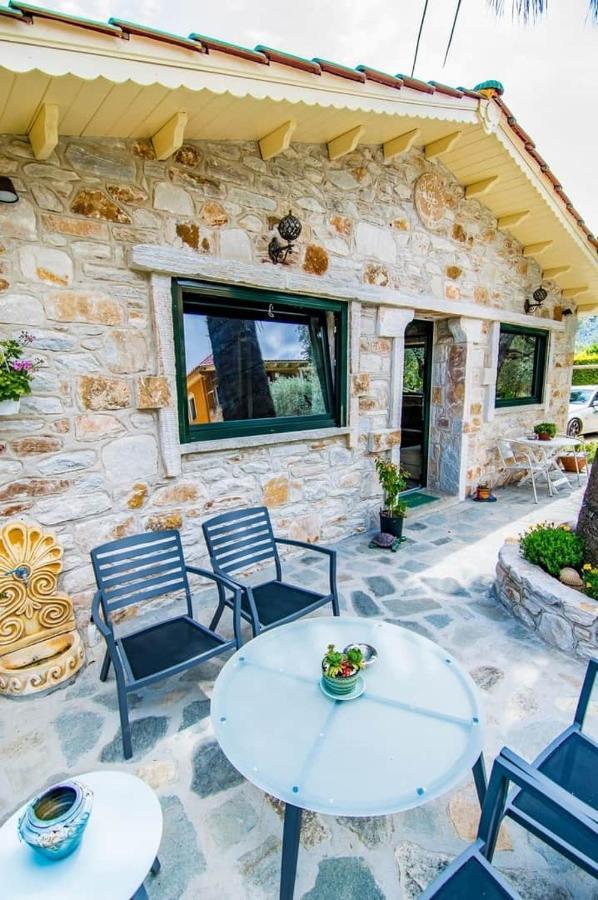 Kastro Stone House Vila Skála Potamiás Exterior foto