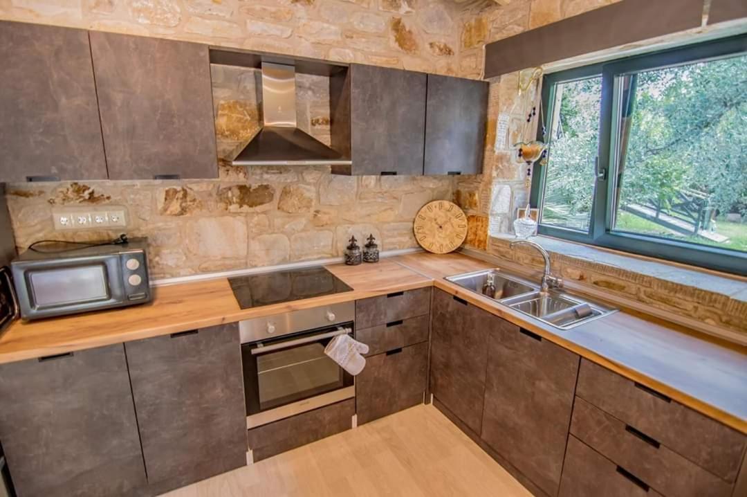 Kastro Stone House Vila Skála Potamiás Exterior foto